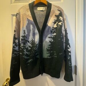 Abercrombie & Fitch Forest Scene Cardigan